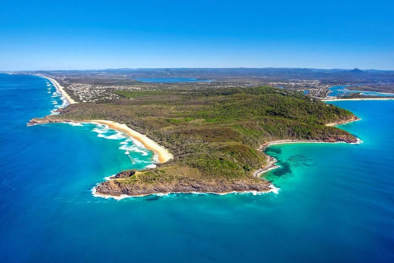 7 Depper Cosy Beach House In Central Sunshine Beach Holiday home