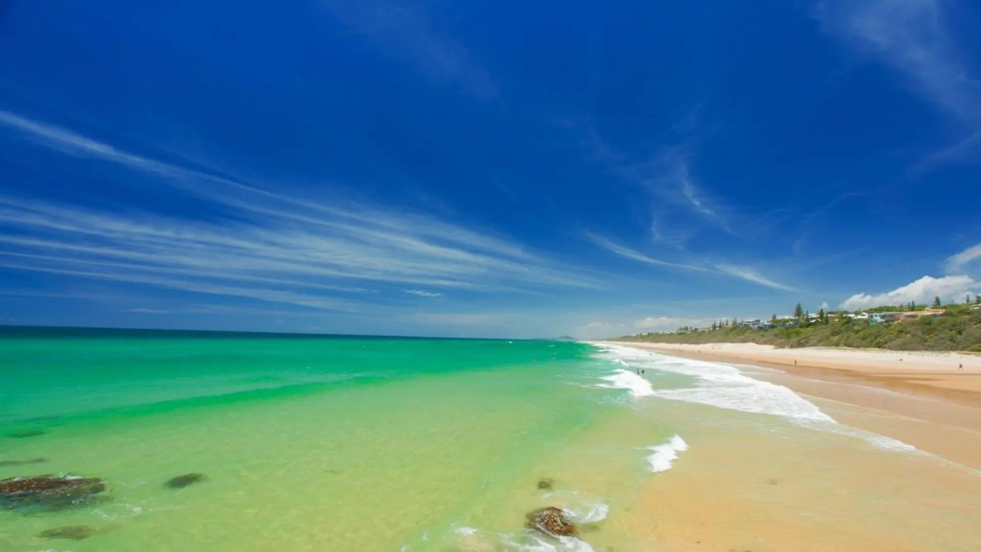 7 Depper Cosy Beach House In Central Sunshine Beach contacts